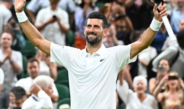 德约科维奇比赛突发胃痛，服用医生的“神奇药丸”后奇迹恢复