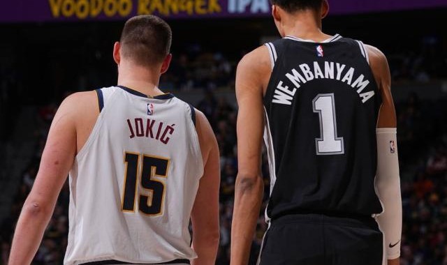 AIYOUXI-23+15+8+9！距离四双一步之遥 文班：早晚的事