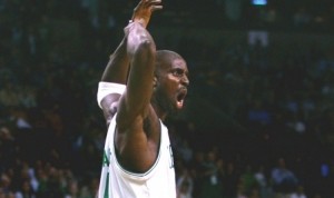 爱游戏APP-贝弗利：德克的队友比KG的更好 若两人互换独行侠的冠军会更多