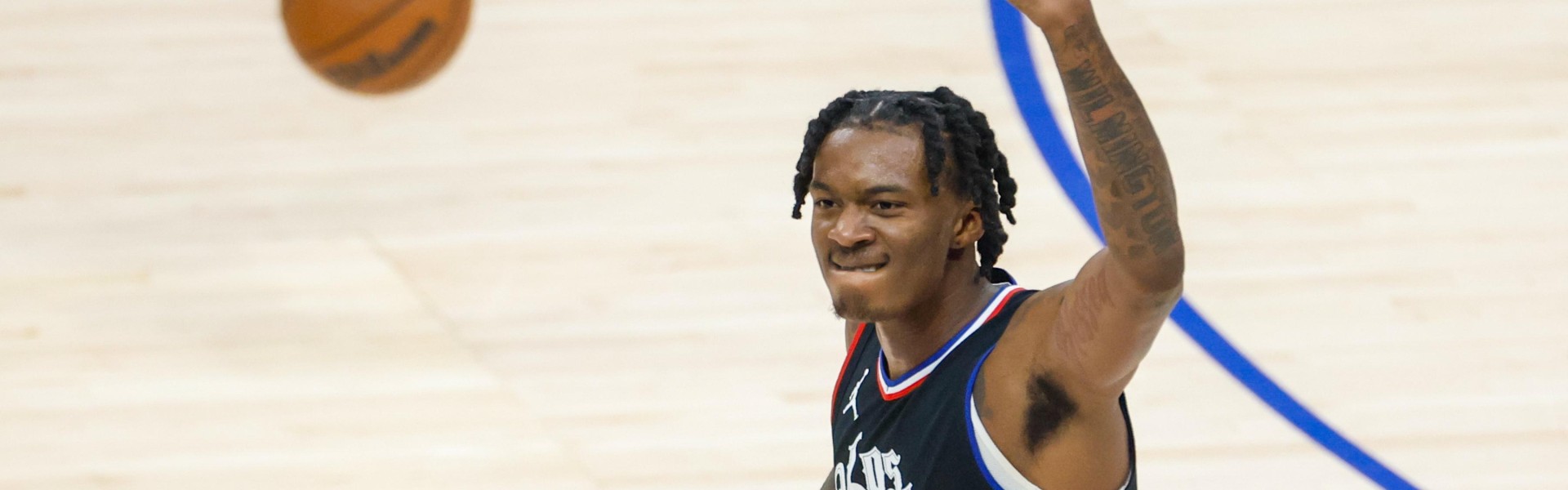 爱游戏APP-名记：有消息称森林狼正在尝试续约海兰德