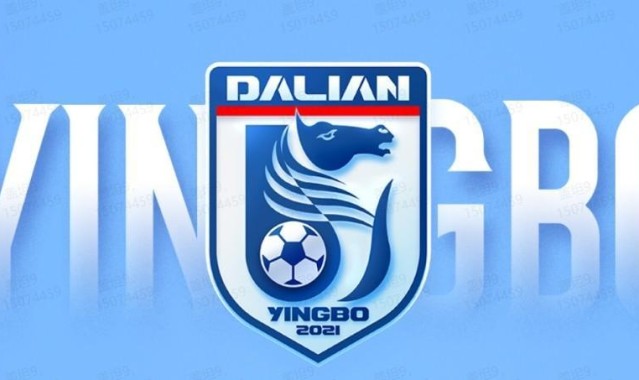 爱游戏体育-英博新赛季大名单：斯坦丘10号，阿奇姆彭30号，崔麒未入选