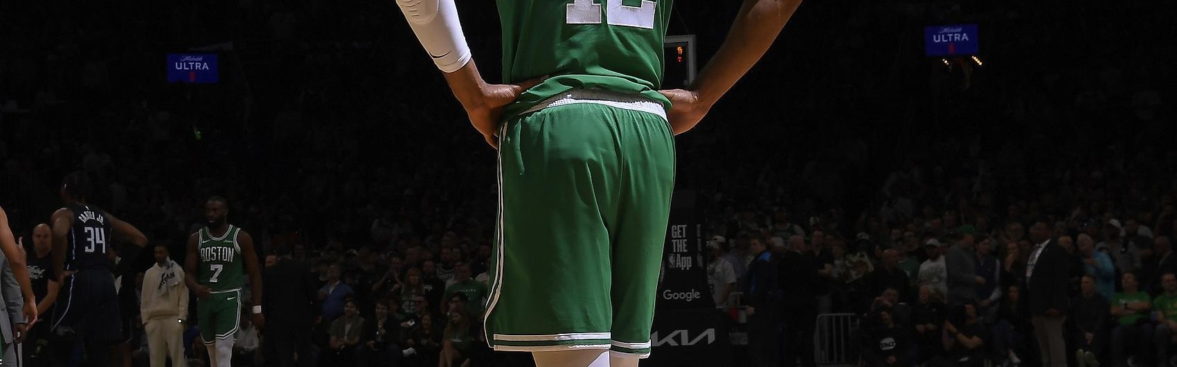 一言为定湖记调侃：明日夏联湖人对阵勇士 胜者能得到霍福德