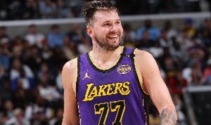 爱游戏APP-两队唯一上双！东契奇半场10中4拿到15分4板6助2断