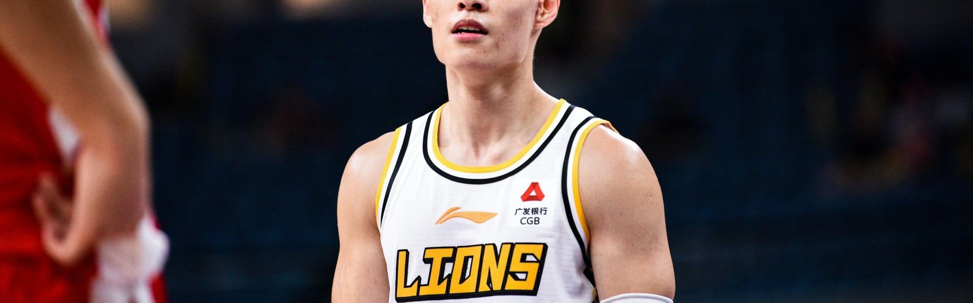 AIYOUXI-台媒：大学浴室藏针孔相机，广厦球员林秉圣等多位运动员遭偷拍