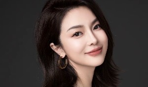 难道有瓜？刘维伟妻子晒一家合照语气有点耐人寻味